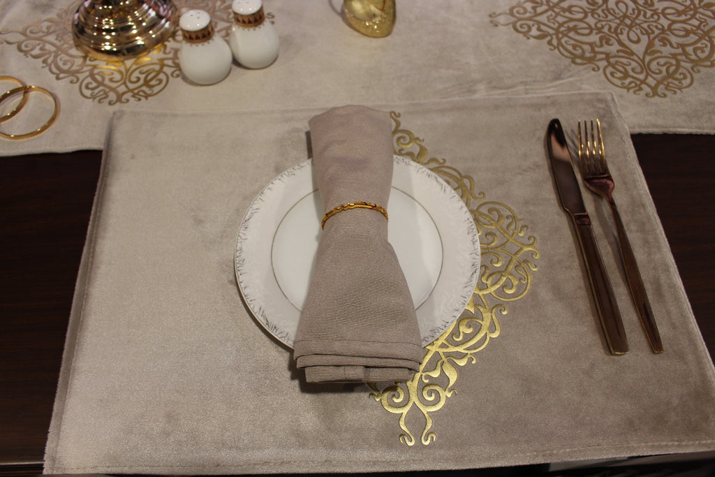 4Pc 40 x 30cm Luxury Pure Velvet Greek Placemats Table Mat Dinning