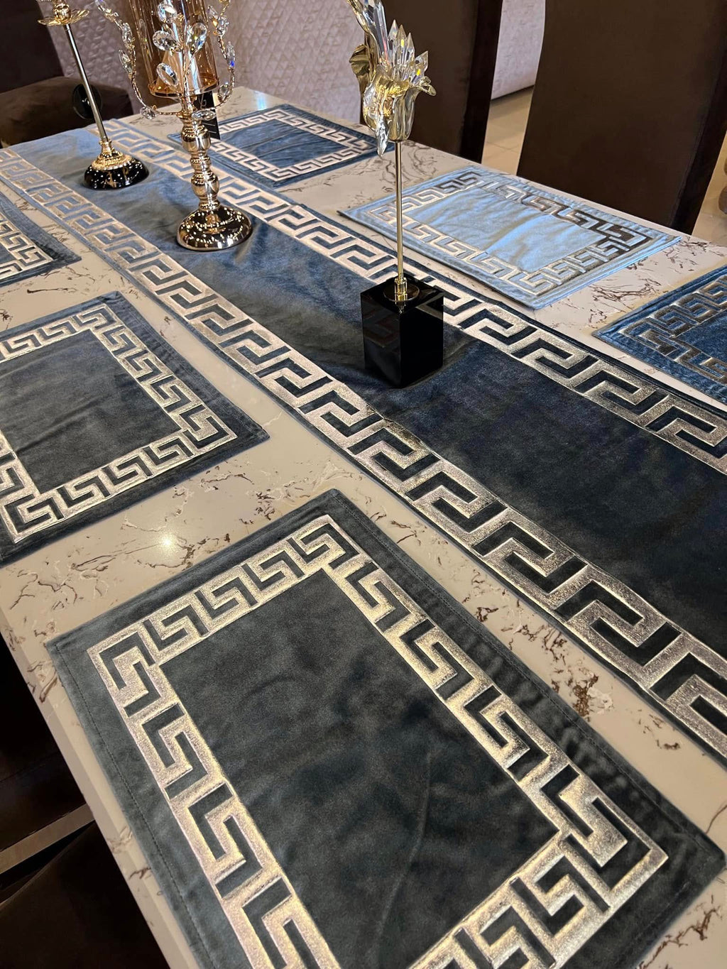 Table runner Luxury Pure Velvet 72"Grey Gold Key