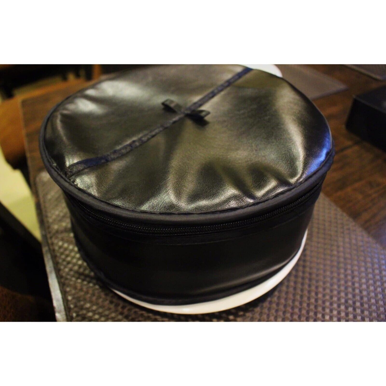 Bread Roti/Tortilla/Naan Warmer Basket, Zip Leather Black/Brown