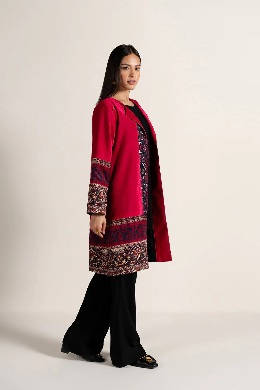3Pc Printed Velvet Embroidered Jacket with Inner Linning And Trouser